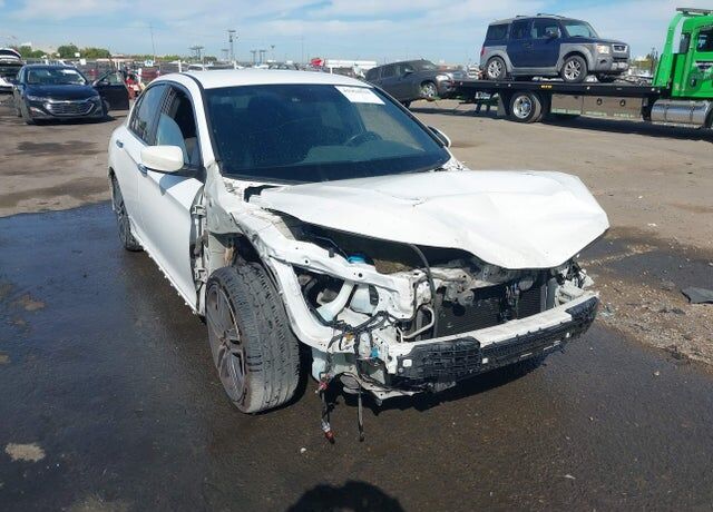 2017 HONDA Accord