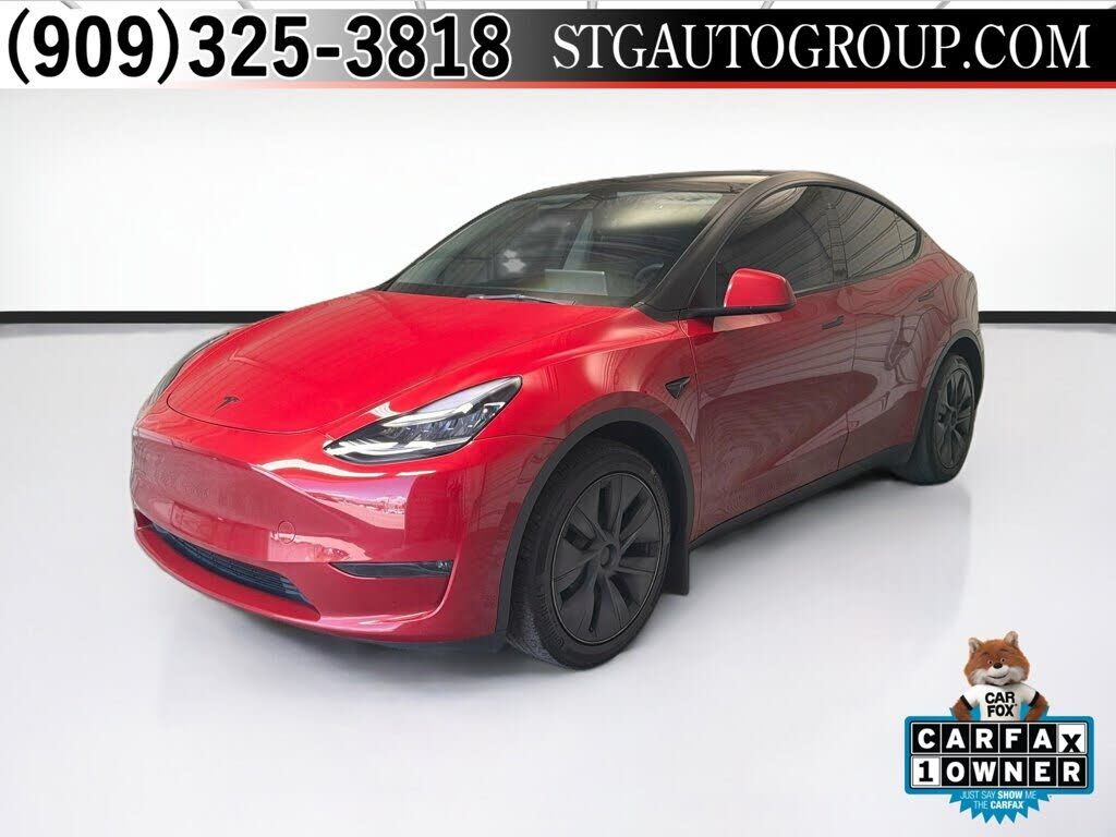 2023 TESLA Model Y