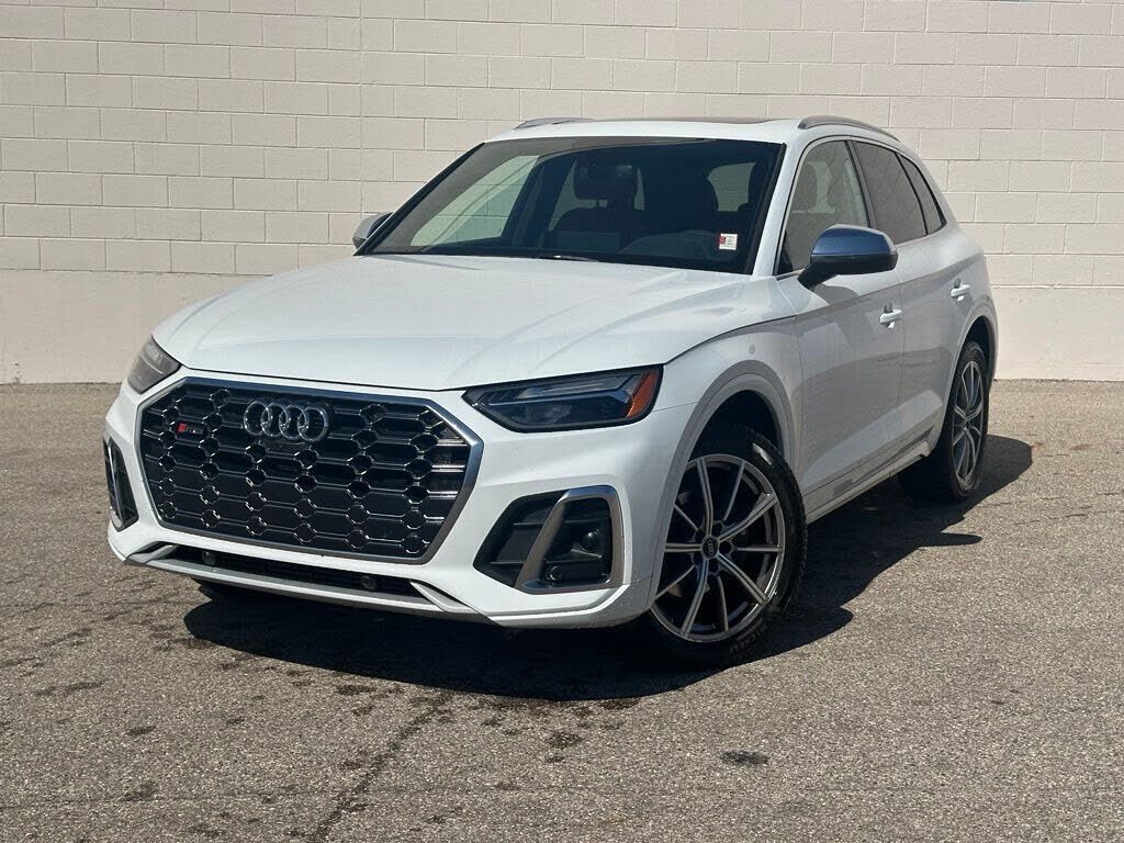 2021 AUDI SQ5