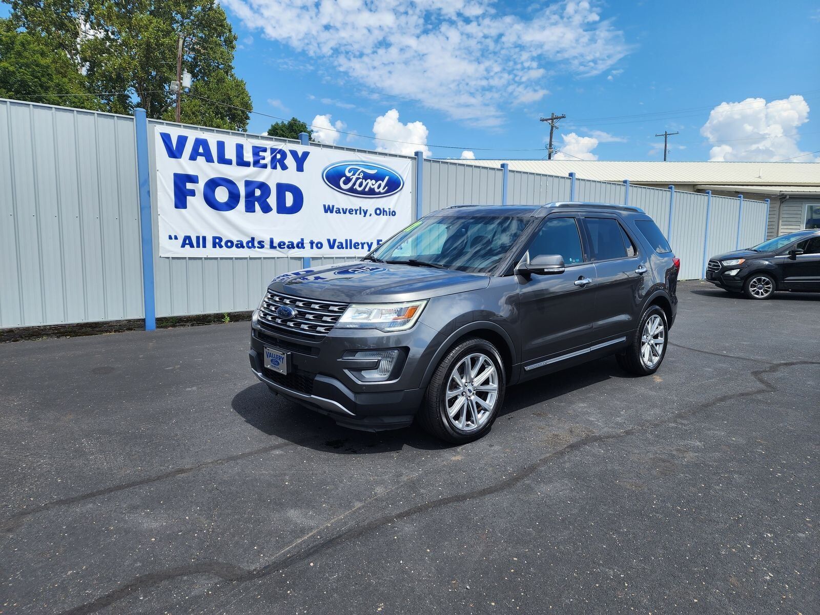 2017 FORD Explorer