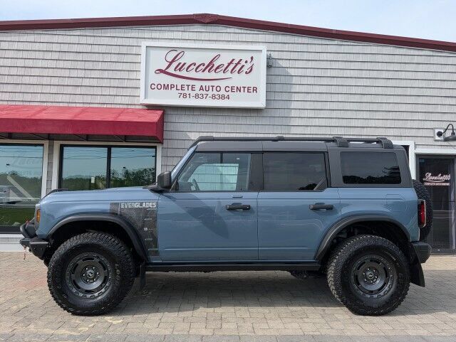 2023 FORD Bronco