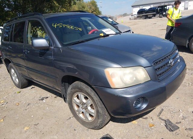 2003 TOYOTA Highlander