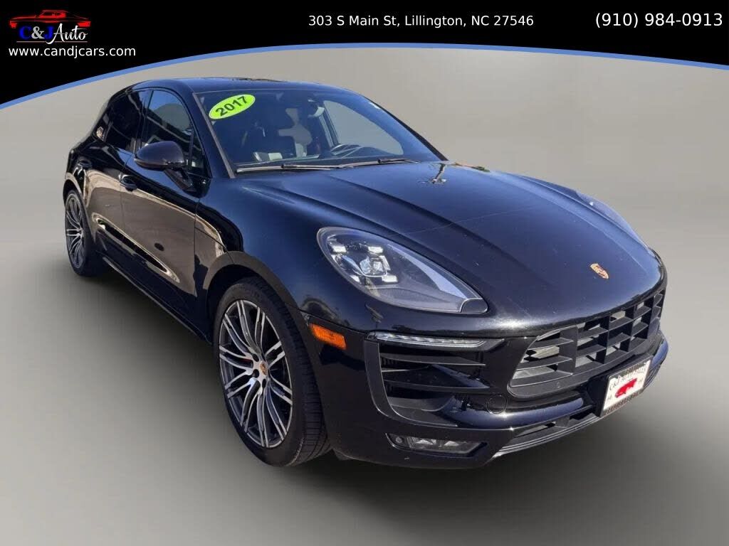 2017 PORSCHE Macan