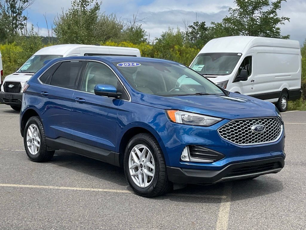 2024 FORD Edge