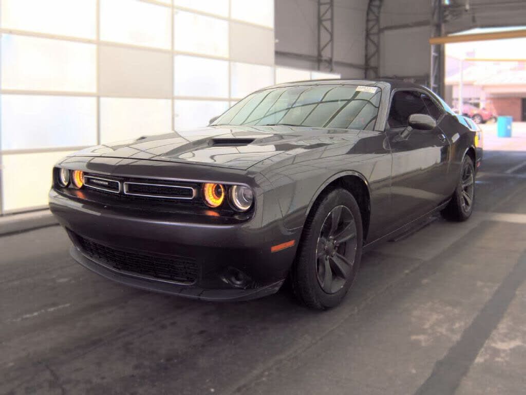 2019 DODGE Challenger