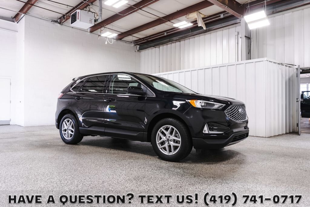 2024 FORD Edge
