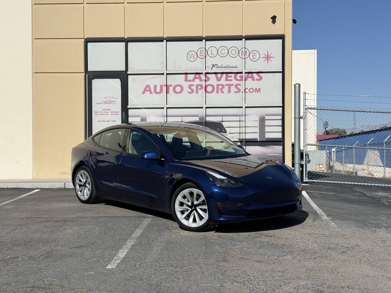 2023 TESLA Model 3