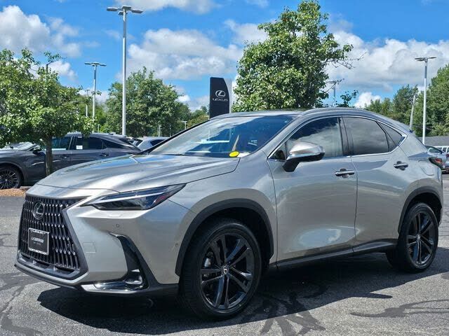2025 LEXUS NX