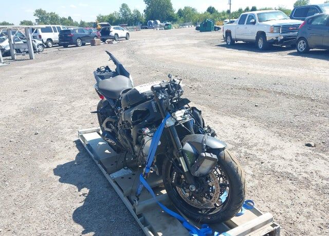 2021 SUZUKI GSX-R1000