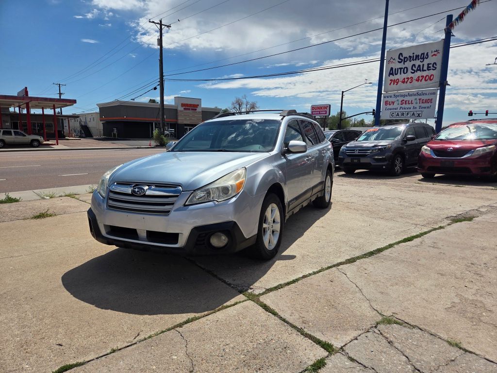 2013 SUBARU Outback