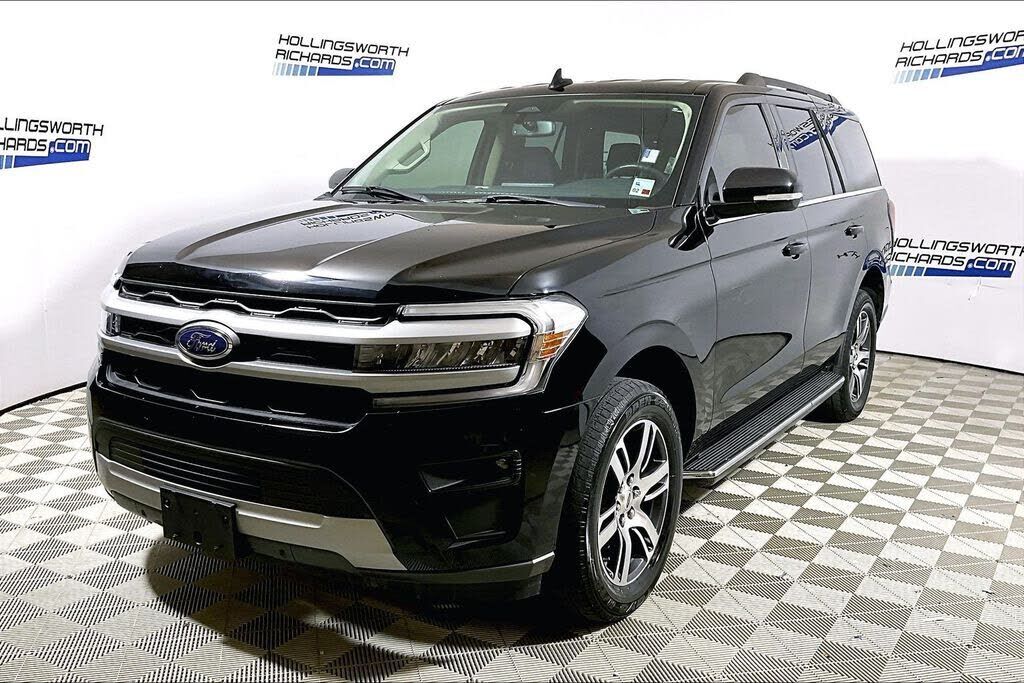 2022 FORD Expedition