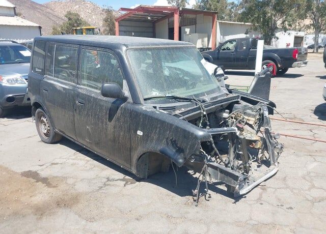2005 TOYOTA SCION