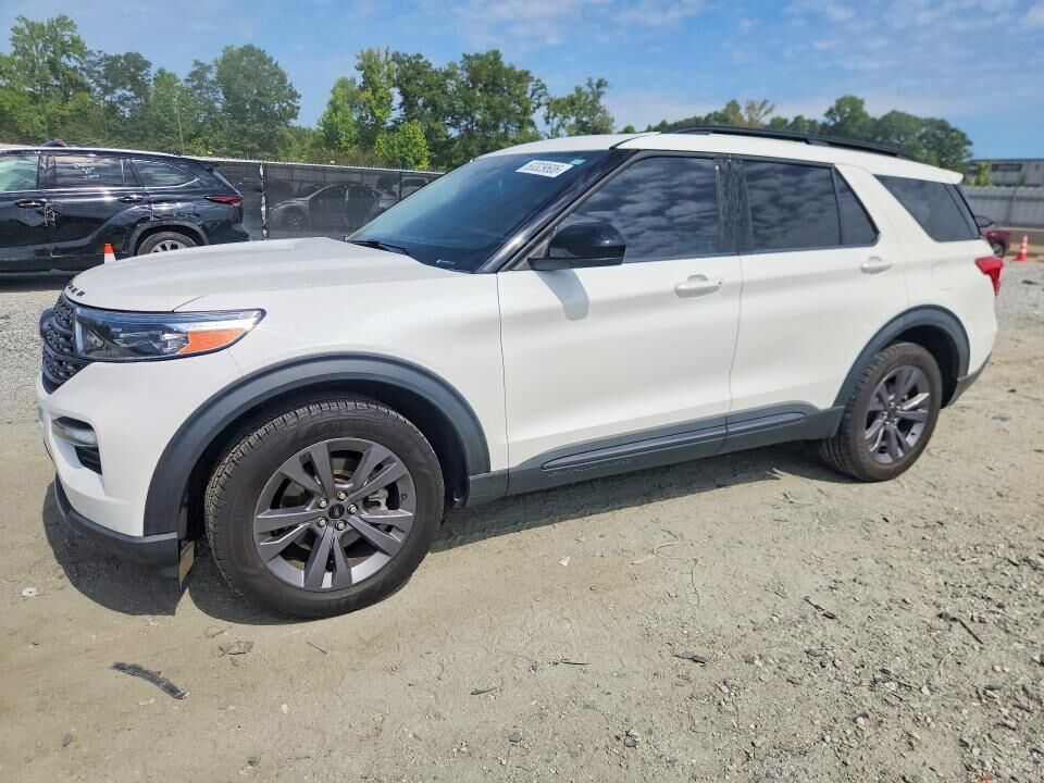 2022 FORD Explorer