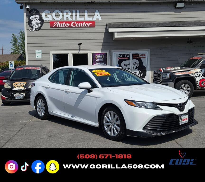 2020 TOYOTA Camry