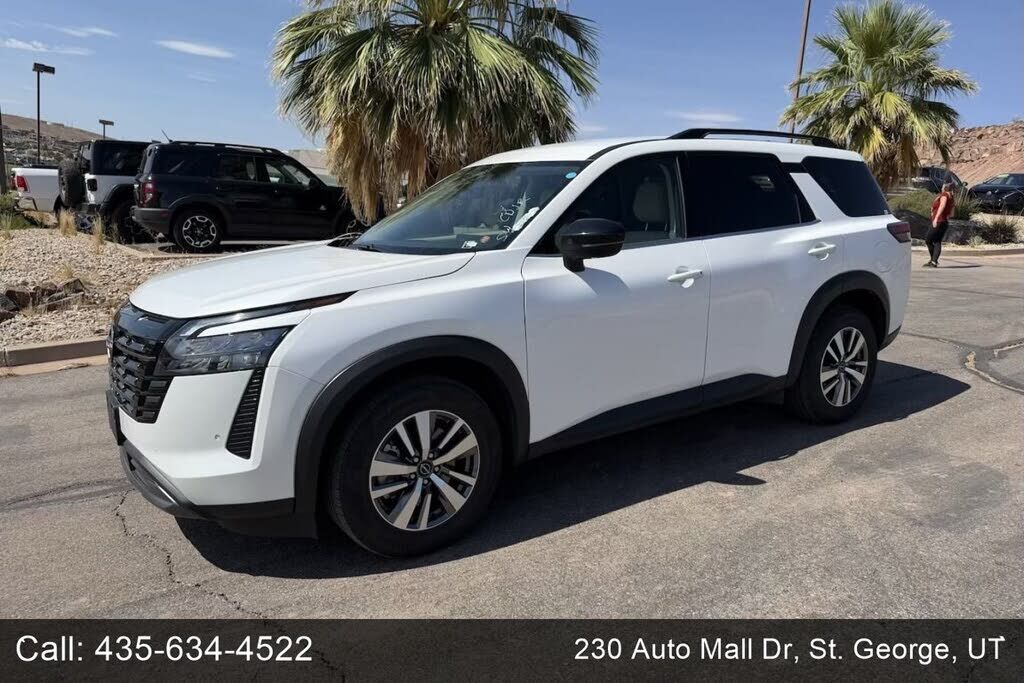 2026 NISSAN Pathfinder