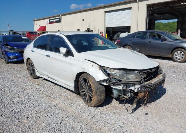 2017 HONDA Accord