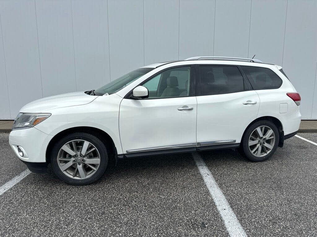 2014 NISSAN Pathfinder