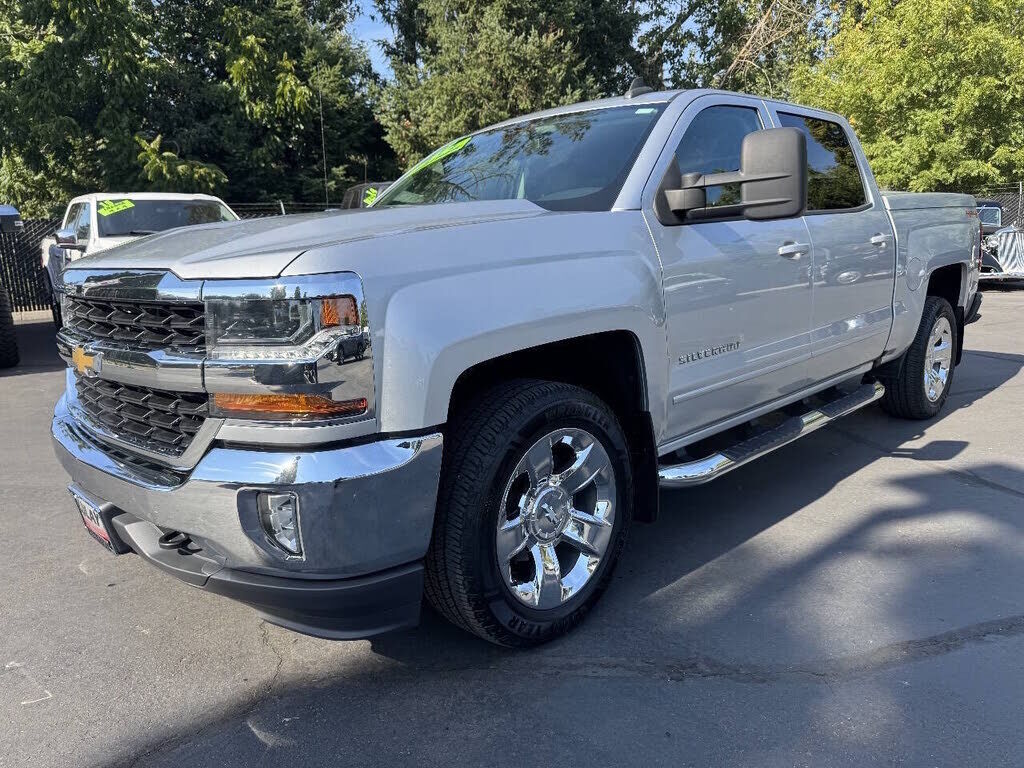 2017 CHEVROLET Silverado