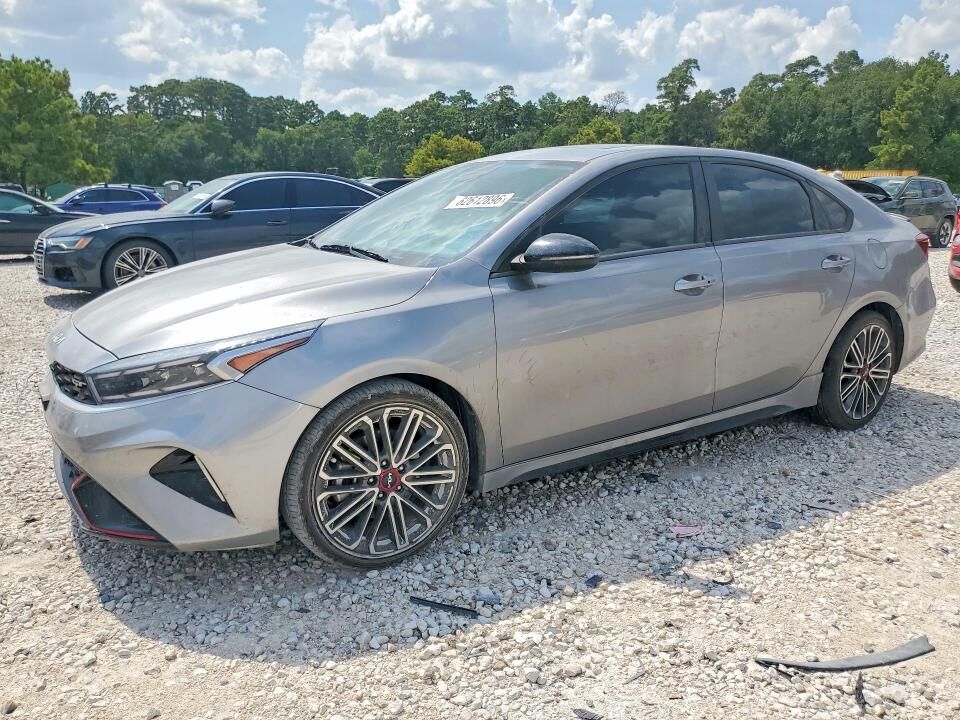 2023 KIA Forte