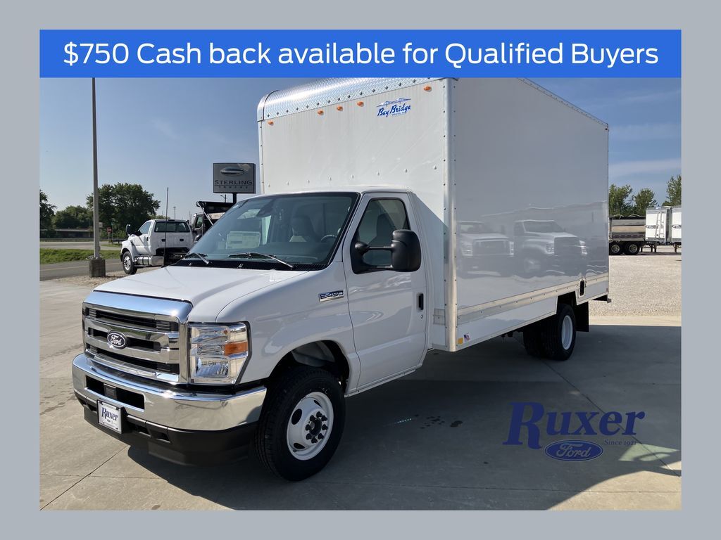 2027 FORD E-450