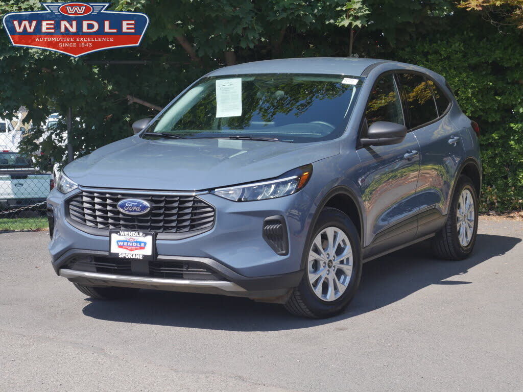 2025 FORD Escape