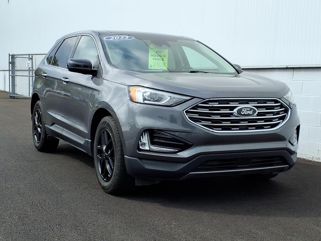 2022 FORD Edge