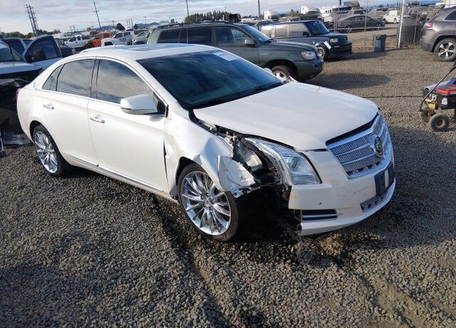 2014 CADILLAC XTS