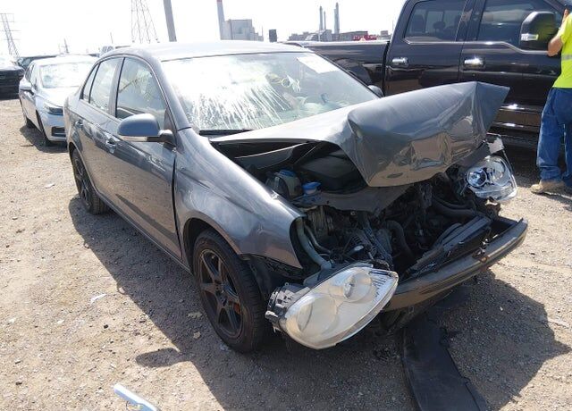 2010 VOLKSWAGEN Jetta