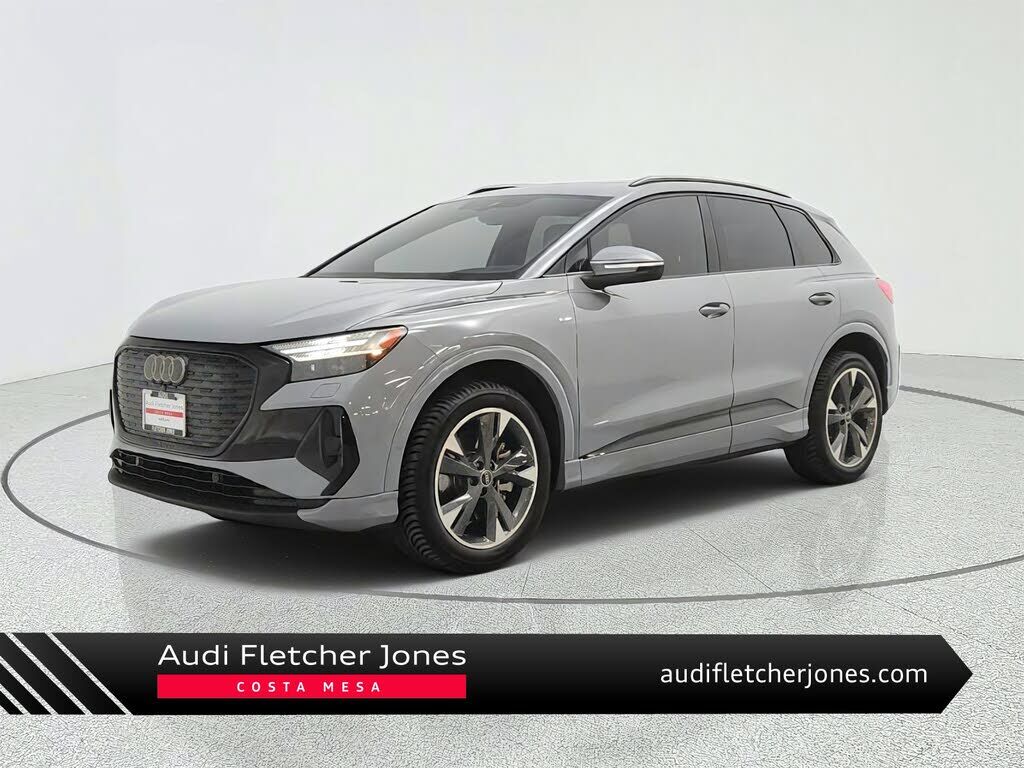 2023 AUDI Q4