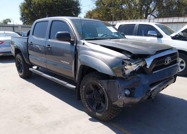 2015 TOYOTA Tacoma