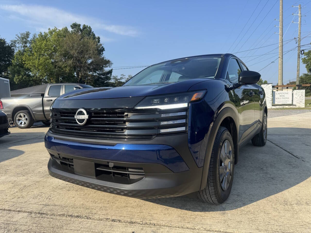 2025 NISSAN Kicks