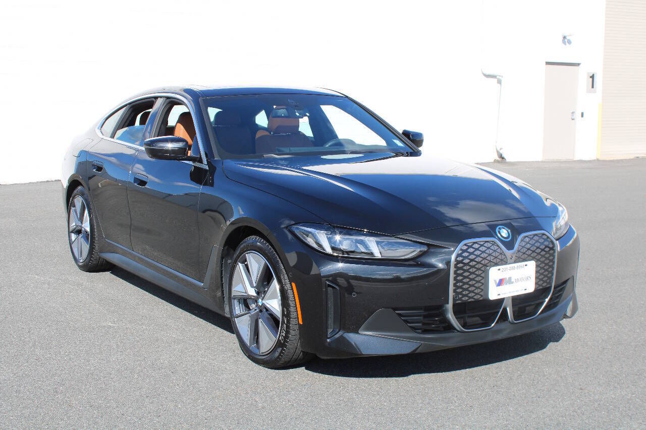 2025 BMW i4