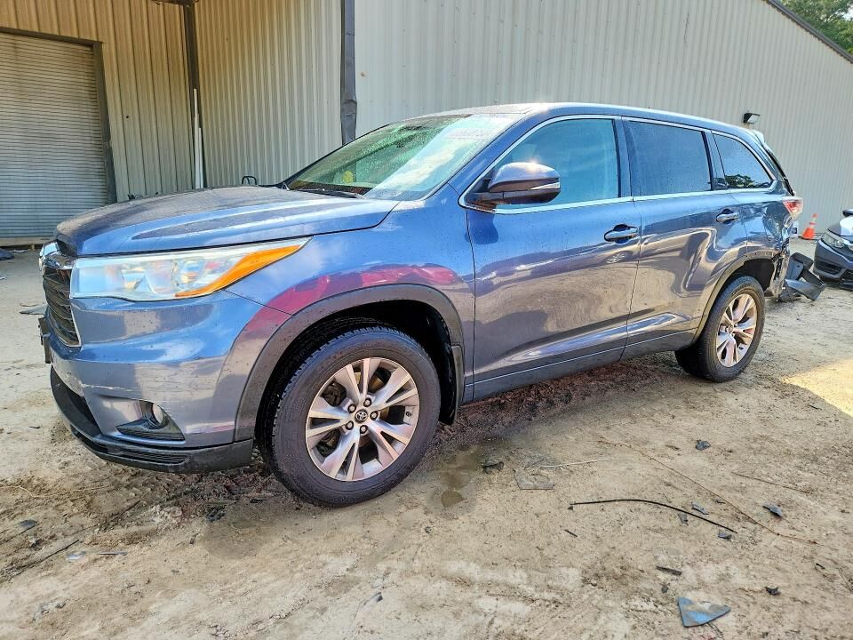 2016 TOYOTA Highlander