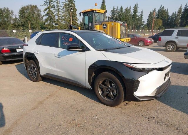 2025 TOYOTA bZ4X