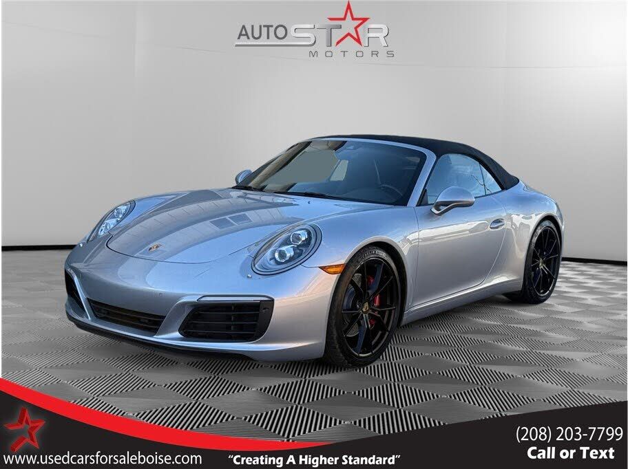 2017 PORSCHE 911