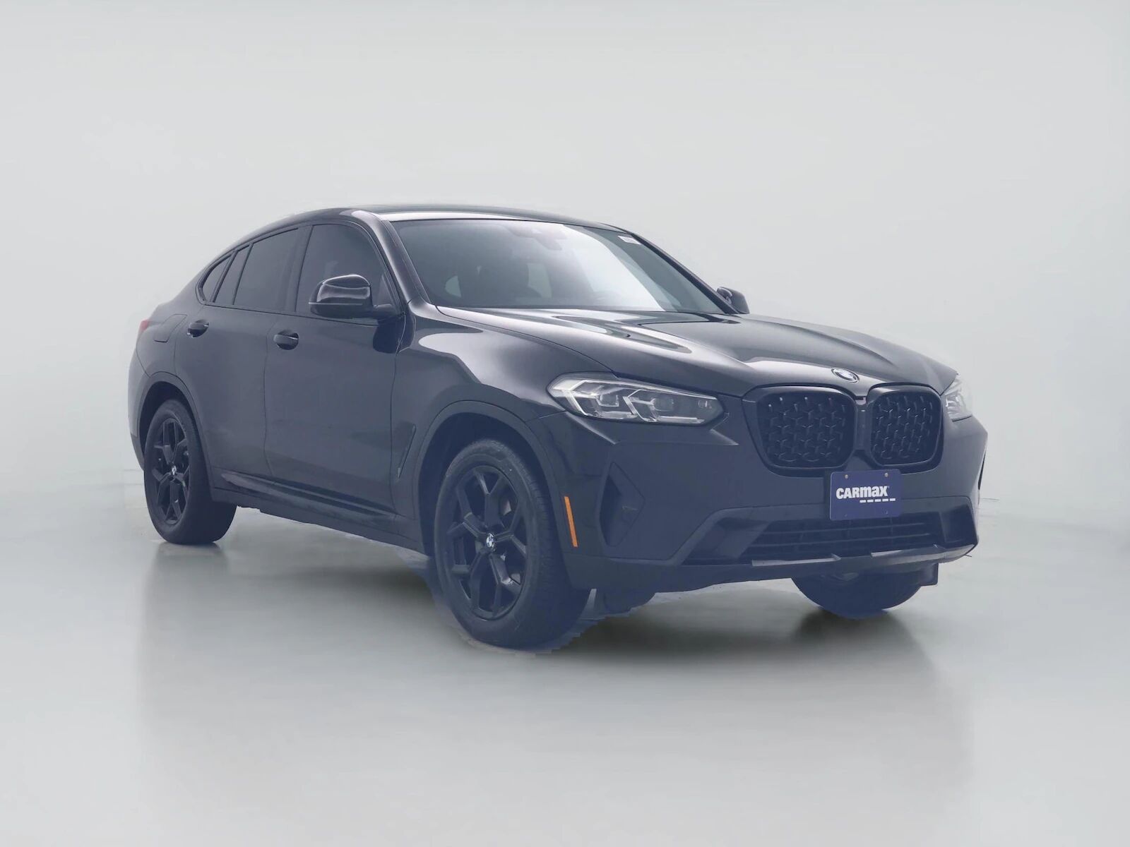 2023 BMW X4