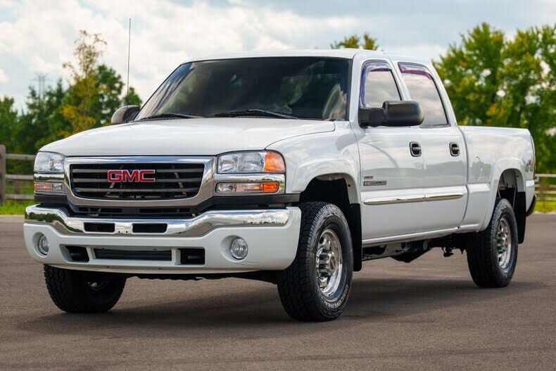 2004 GMC Sierra