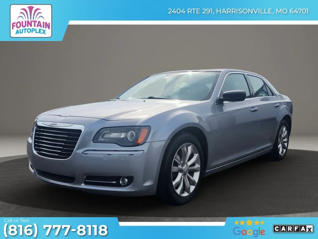 2013 CHRYSLER 300