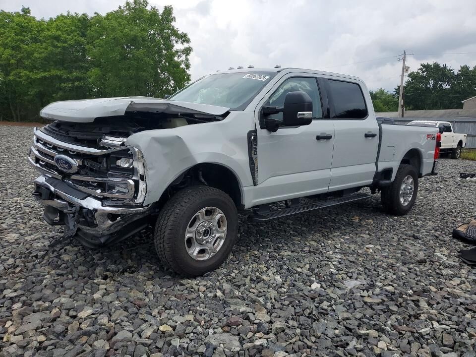 2026 FORD F-350