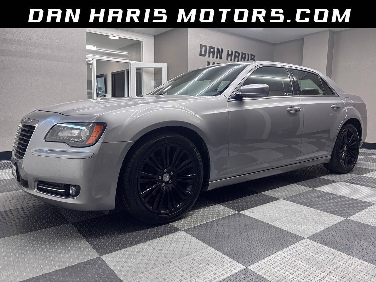 2013 CHRYSLER 300