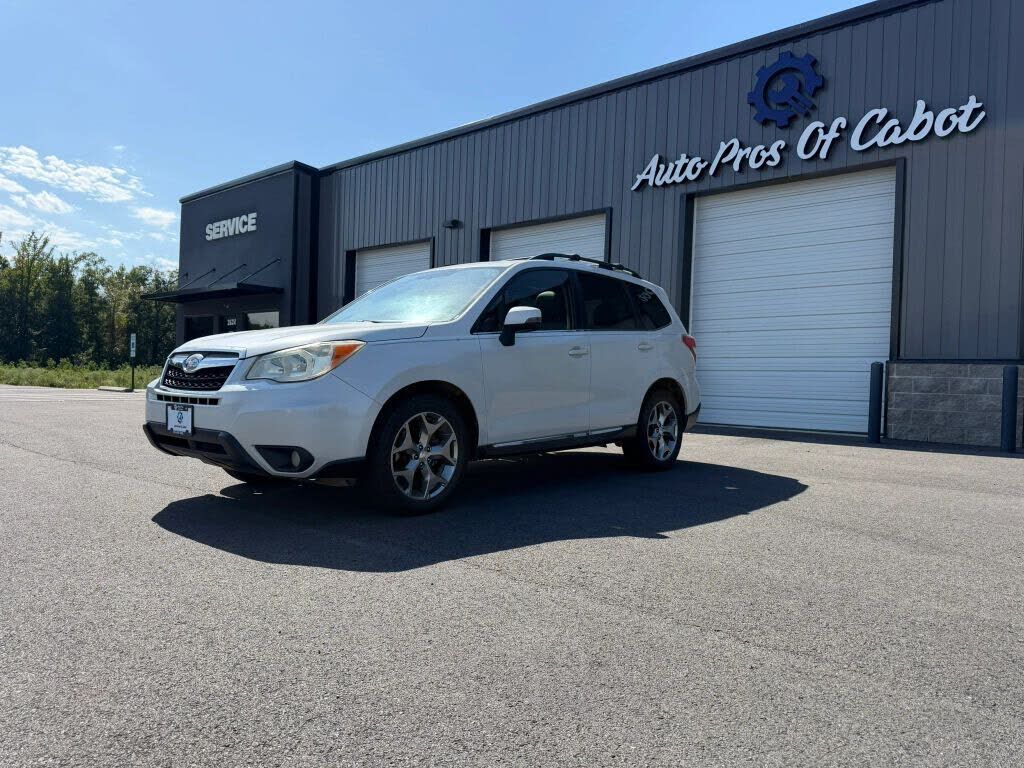 2015 SUBARU Forester
