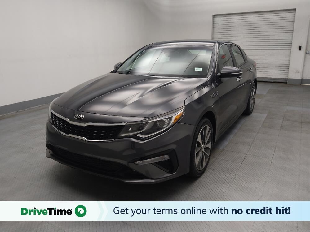 2019 KIA Optima