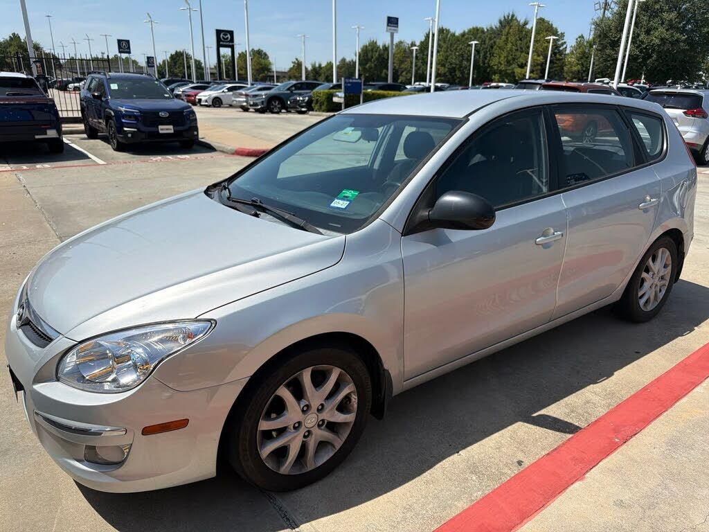 2009 HYUNDAI Elantra Touring