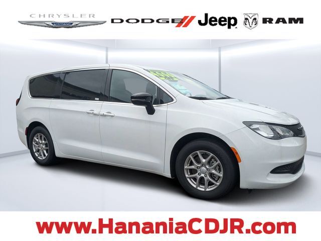 2025 CHRYSLER Voyager
