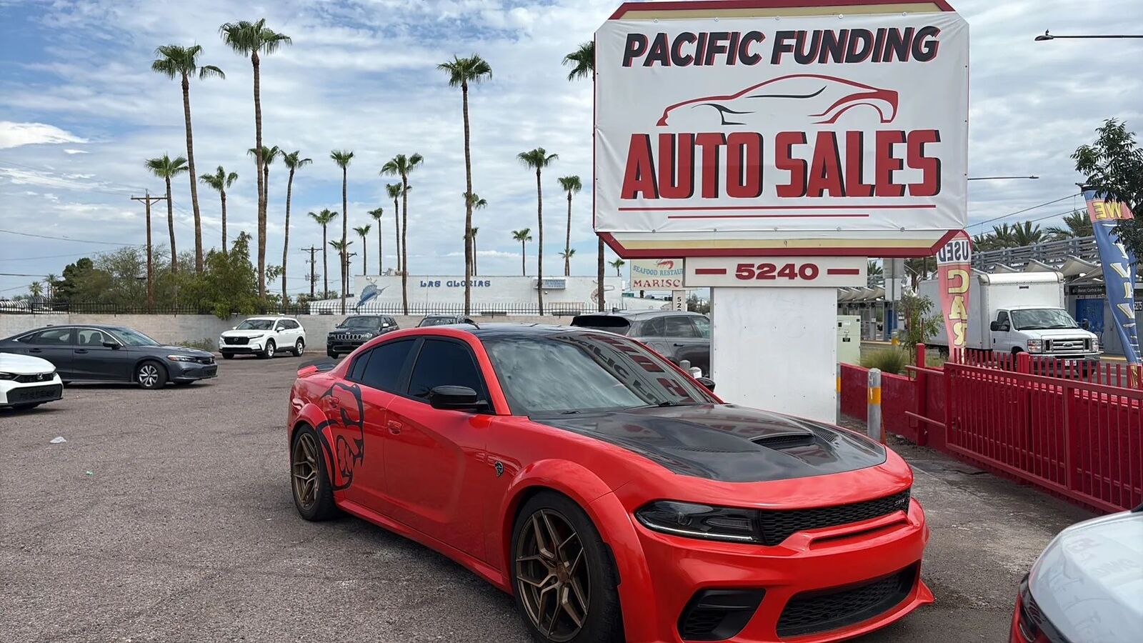 2016 DODGE Charger