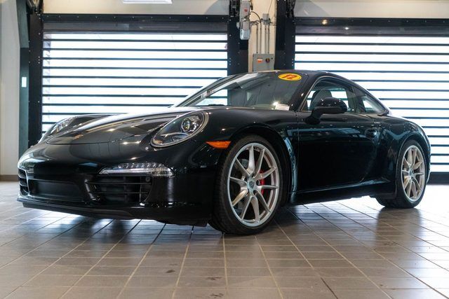 2012 PORSCHE 911