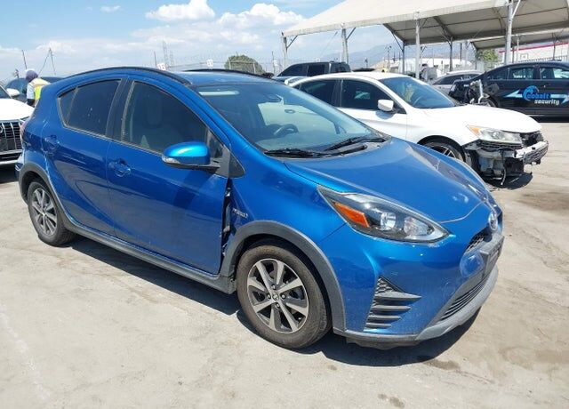 2018 TOYOTA Prius