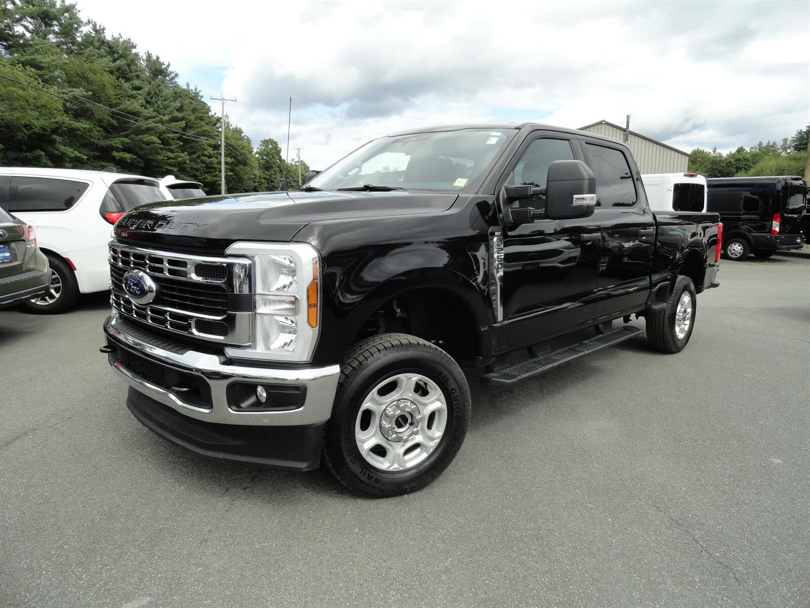 2025 FORD F-250