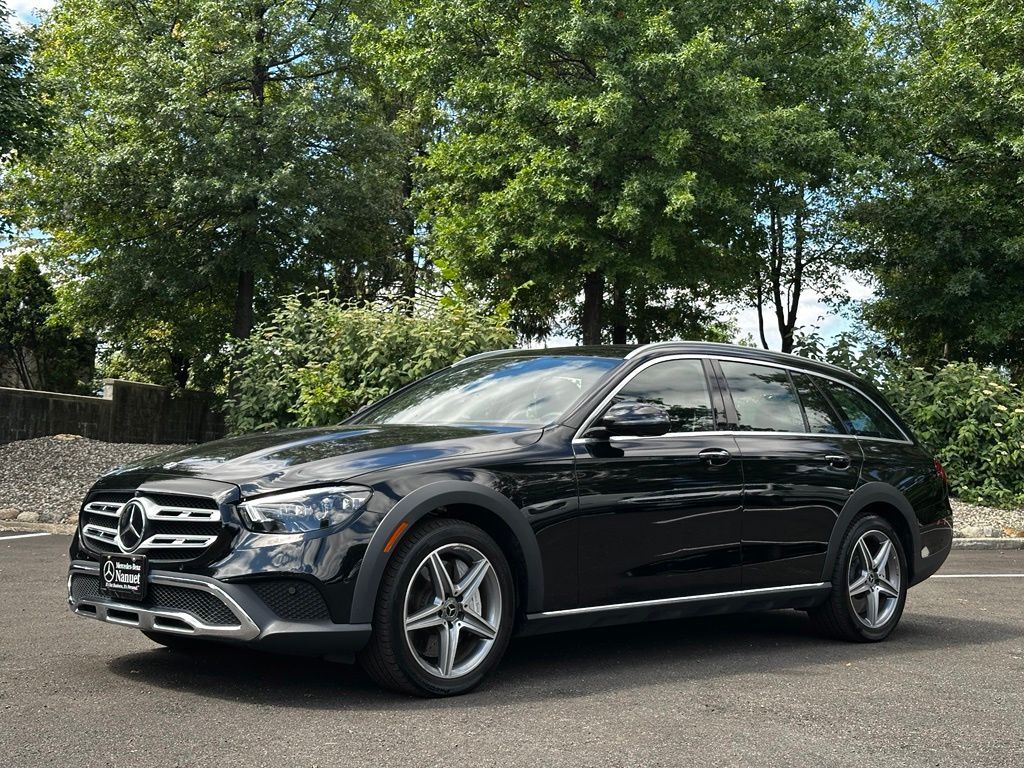 2023 MERCEDES-BENZ E-Class