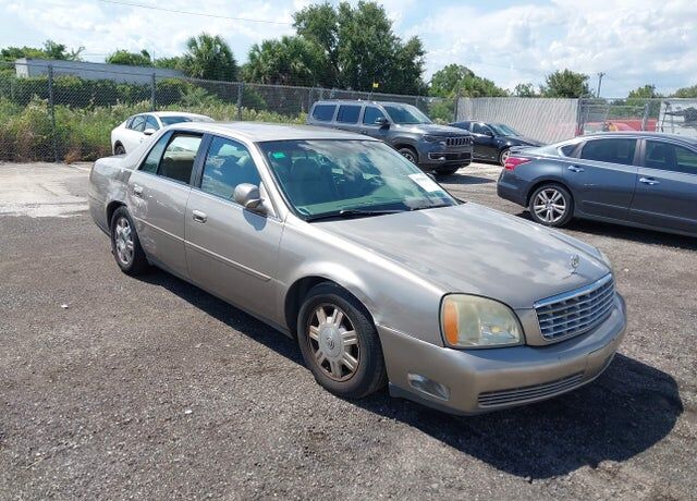 2004 CADILLAC Deville